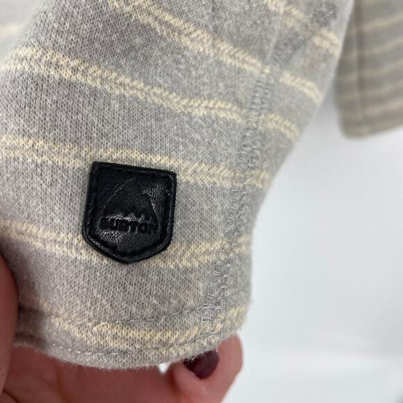 Burton Turtleneck Sweatshirt Women's Size S Gray Cream Stripe Cowl Pullover - Picture 4 of 8